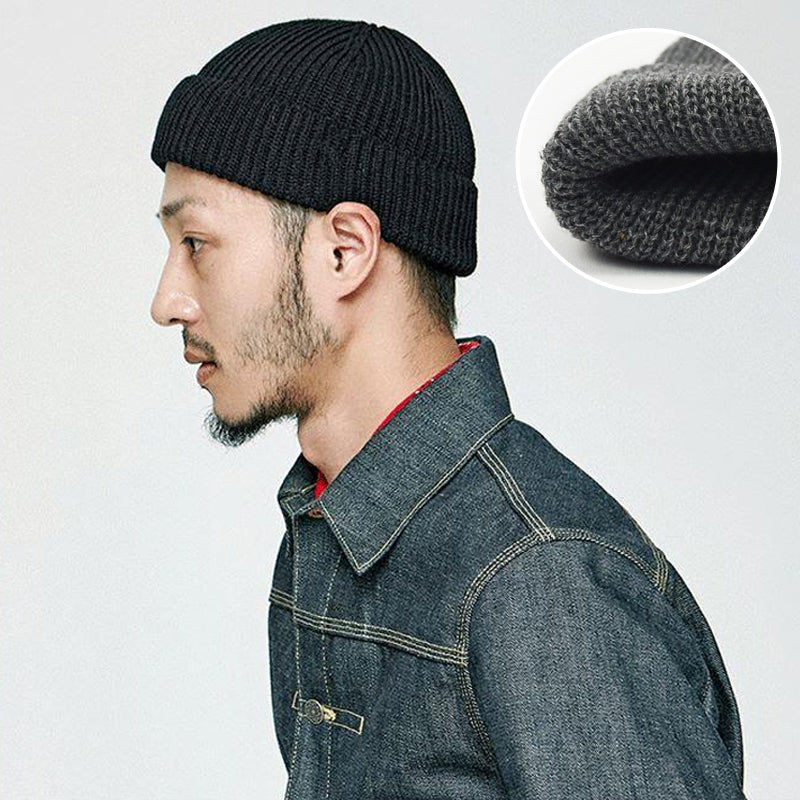 Cappello lavorato a maglia di lana
