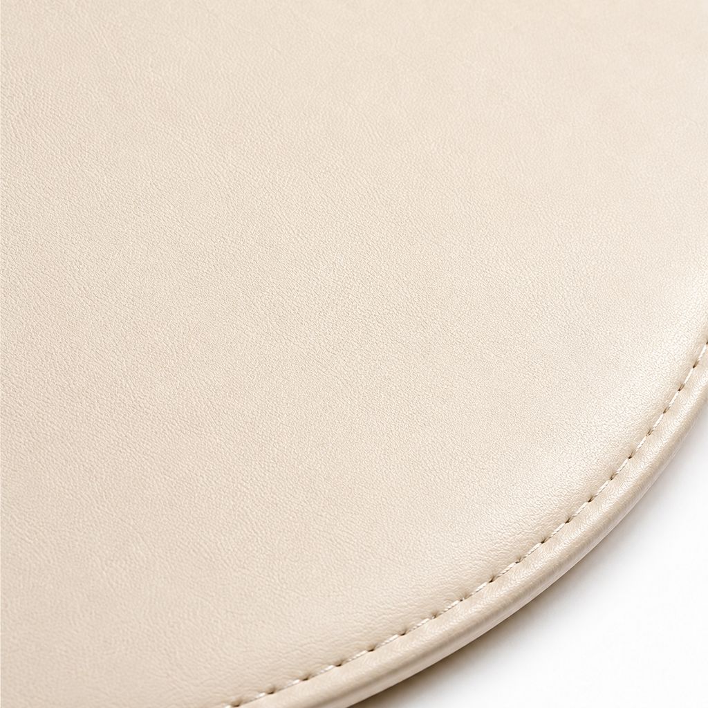 Particolare della texture della tovaglietta in ecopelle