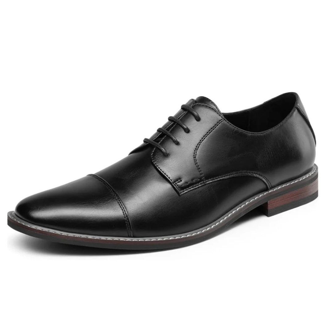 Scarpe Stringate Uomo Pelle Nera Oxford con Punta Cappuccio e Suola Bassa