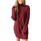 Abito maglione da donna a collo alto in maglia a trecce