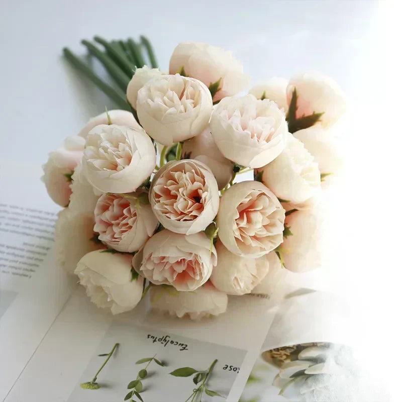 27 fiori di peonia realistici in seta in delicate tonalità romantiche