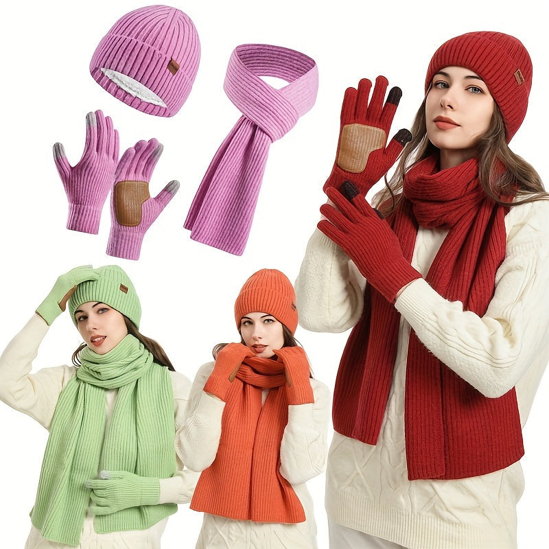 Set invernale gioioso: cappello, sciarpa e guanti per coppie