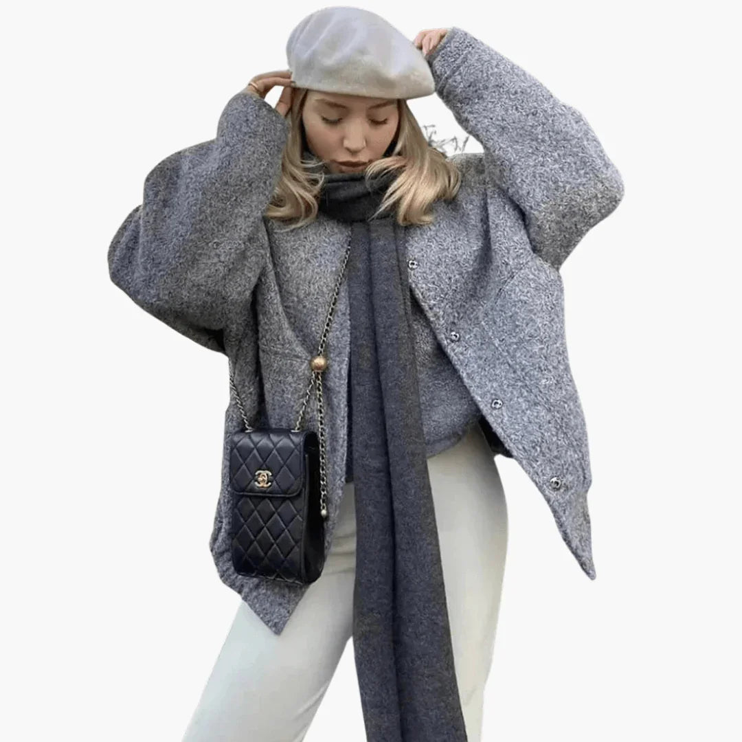 Comodo giubbotto bomber da donna con un look classico ed elegante