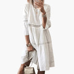 Abito in maglia da donna elegante e comodo per l'inverno