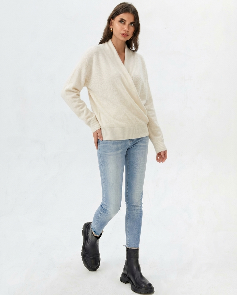 Maglione di lana lavorato a maglia Noa