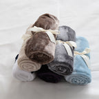Accogliente coperta in morbido pile