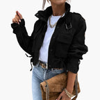 Giacca transitoria corta con tasche da donna
