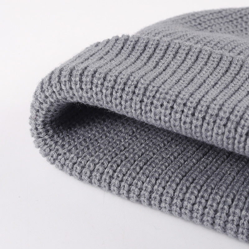 Classico cappello invernale caldo