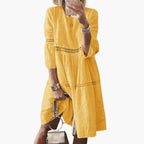 Abito in maglia da donna elegante e comodo per l'inverno