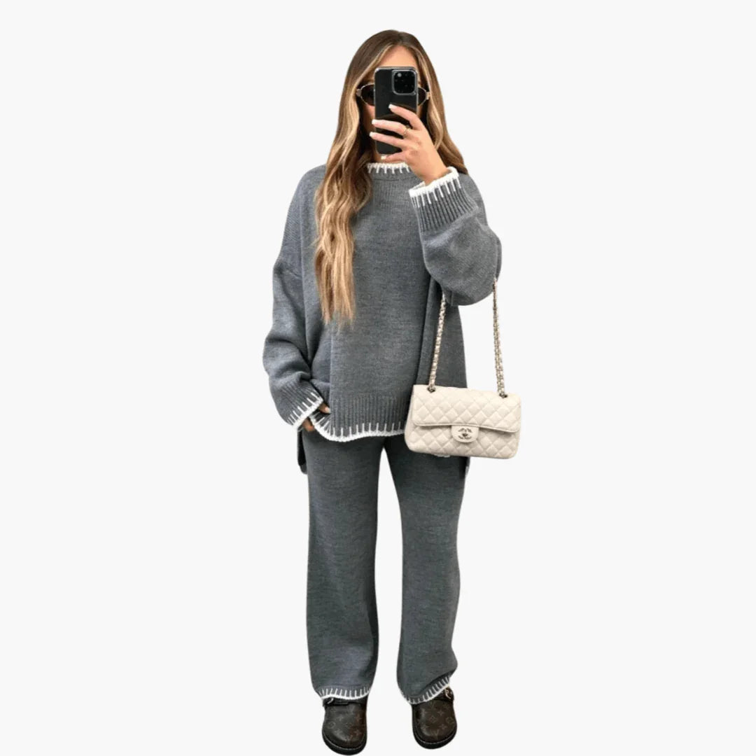 Set da salotto alla moda per donna, comodo top e pantaloni in maglia