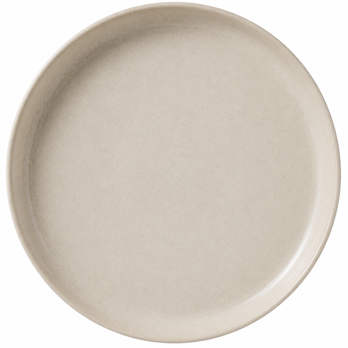 Piatto elegante in ceramica su sfondo bianco