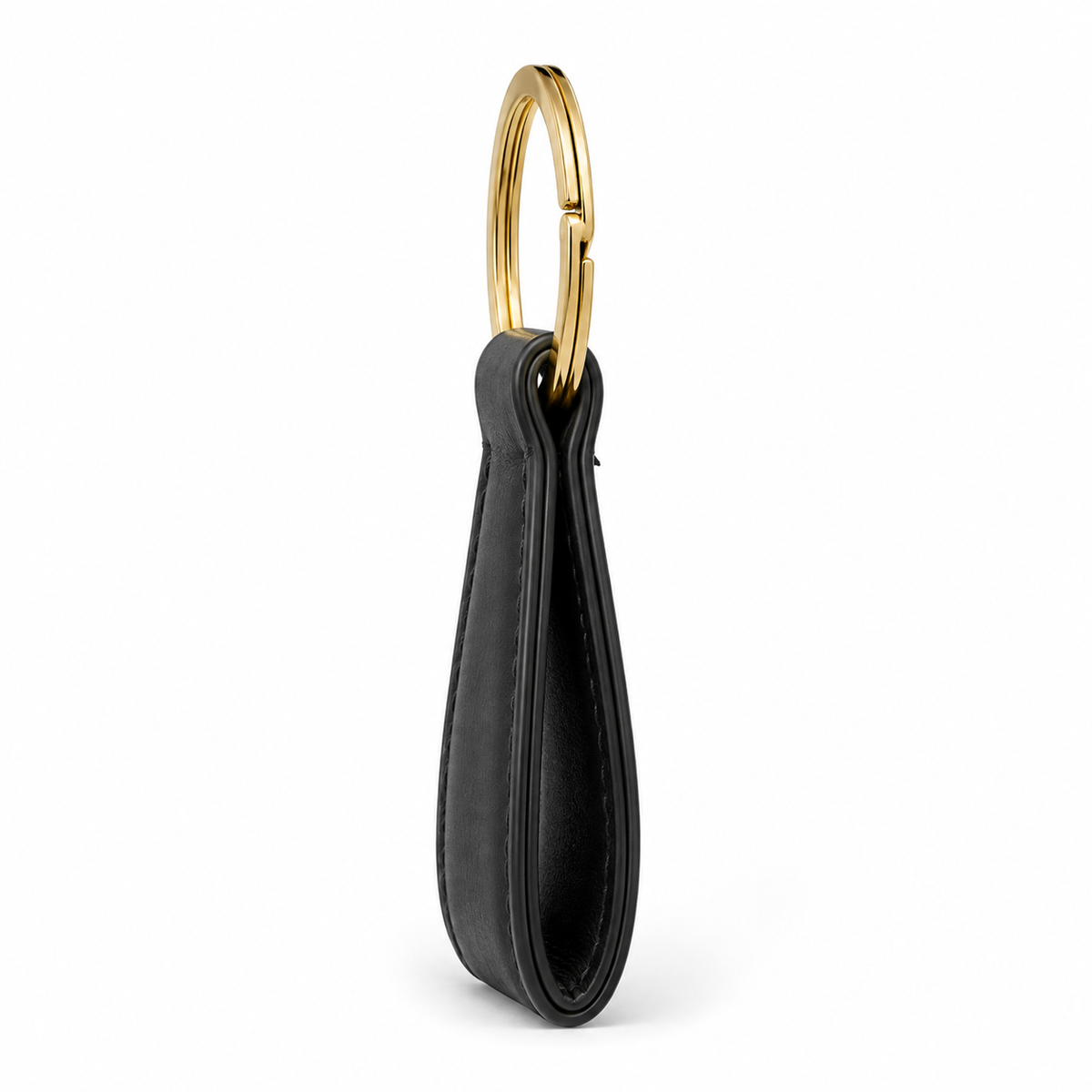 Dettaglio del portachiavi in pelle nero