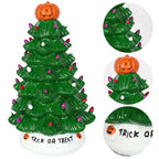 Albero di Natale con luci colorate di Halloween