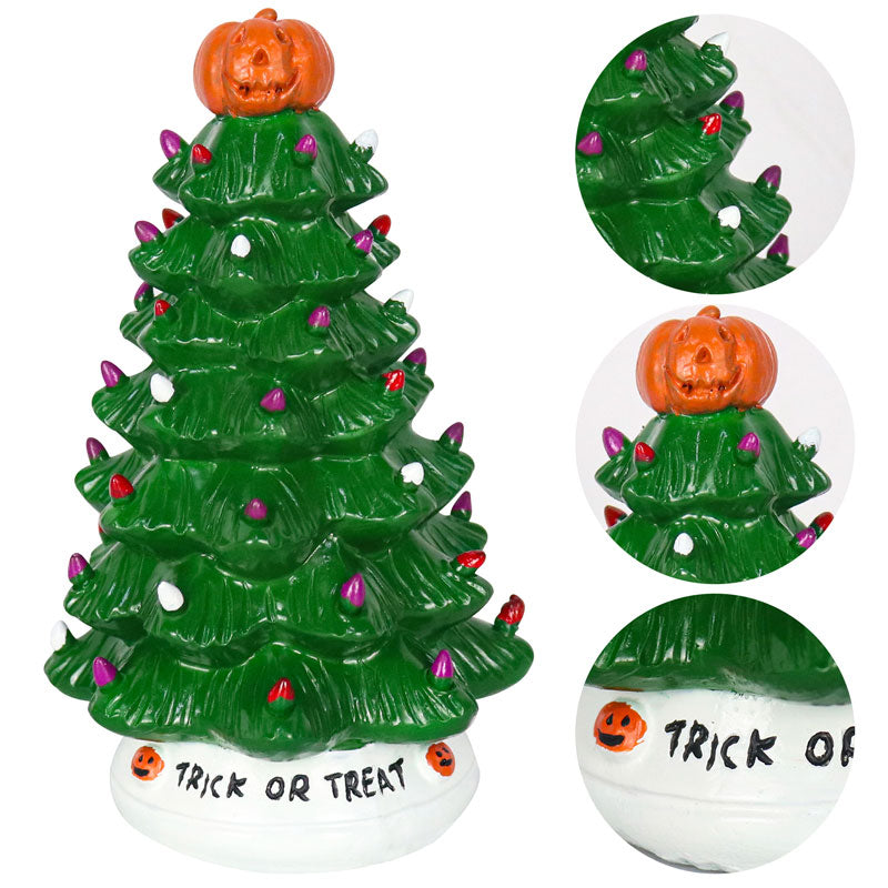 Albero di Natale con luci colorate di Halloween