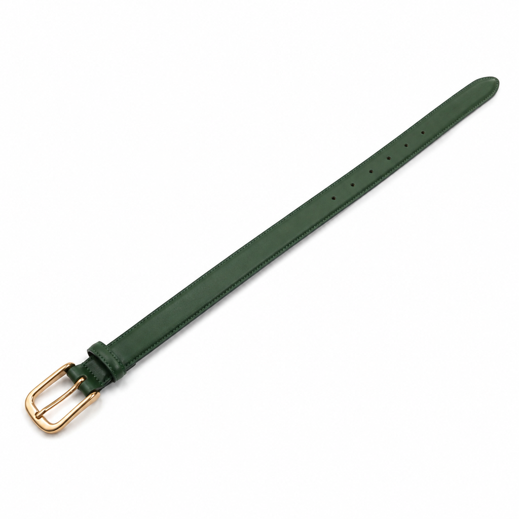 Cintura in pelle verde arrotolata