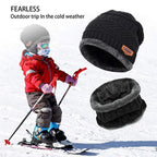 Set cappello invernale con sciarpa