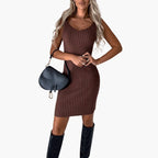 Abito in maglia da donna a maniche lunghe, motivo a coste, moda invernale