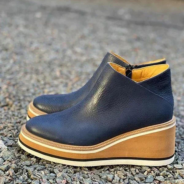 Lussuosi stivali in pelle da donna con tacco medio-alto per un comfort che dura tutto il giorno e uno stile classico