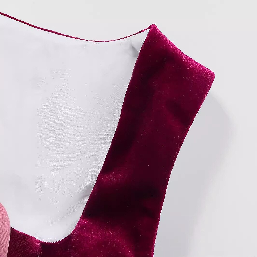 Abito Dirndl tradizionale | Velluto bordeaux con dettagli in pizzo