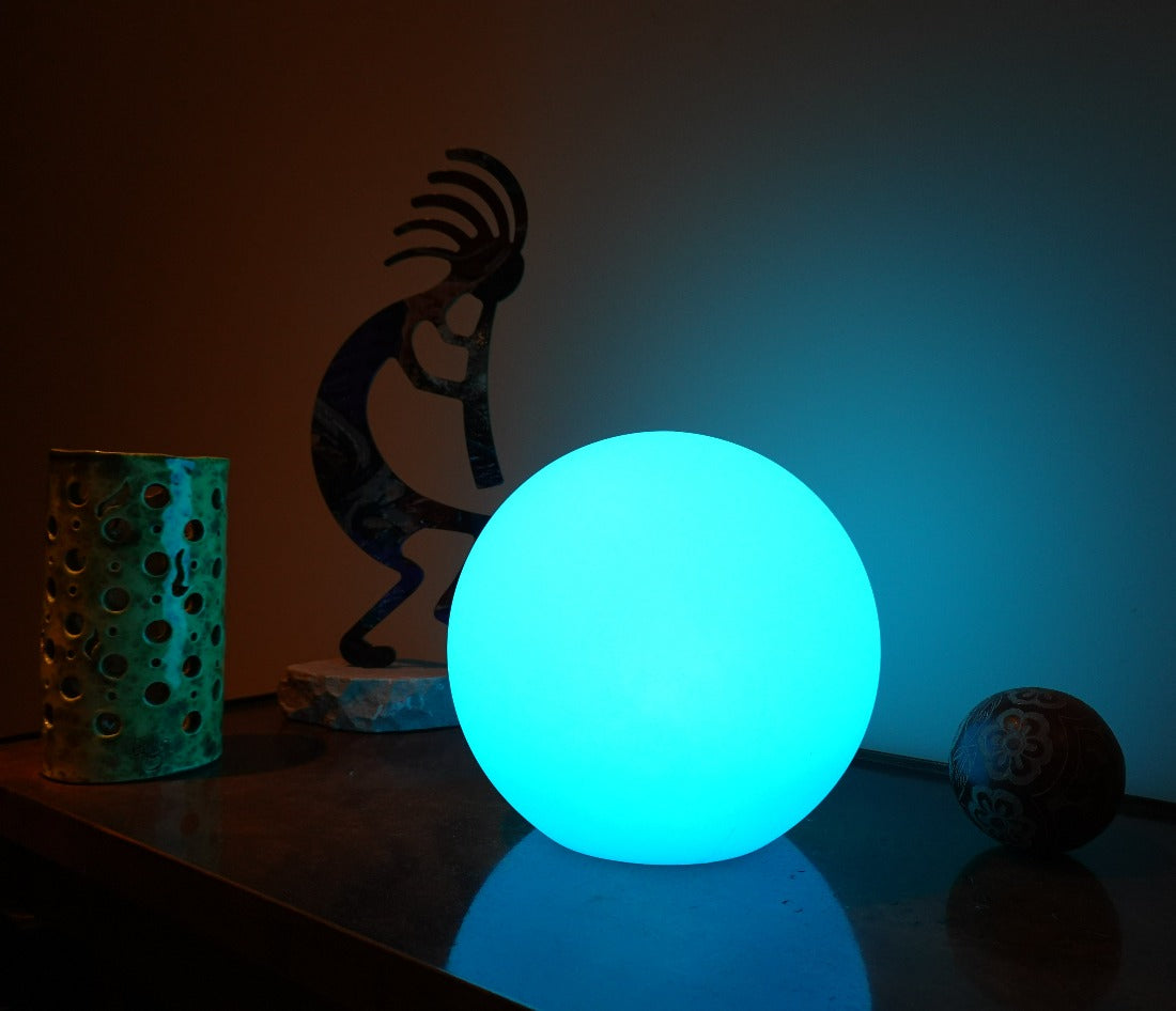 Lampada da tavolo a LED per interni ed esterni Moon Battery