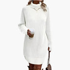 Abito da donna in maglia con collo alto e maniche lunghe