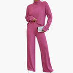 Set maglione e pantaloni lavorati a maglia da donna con design a coste