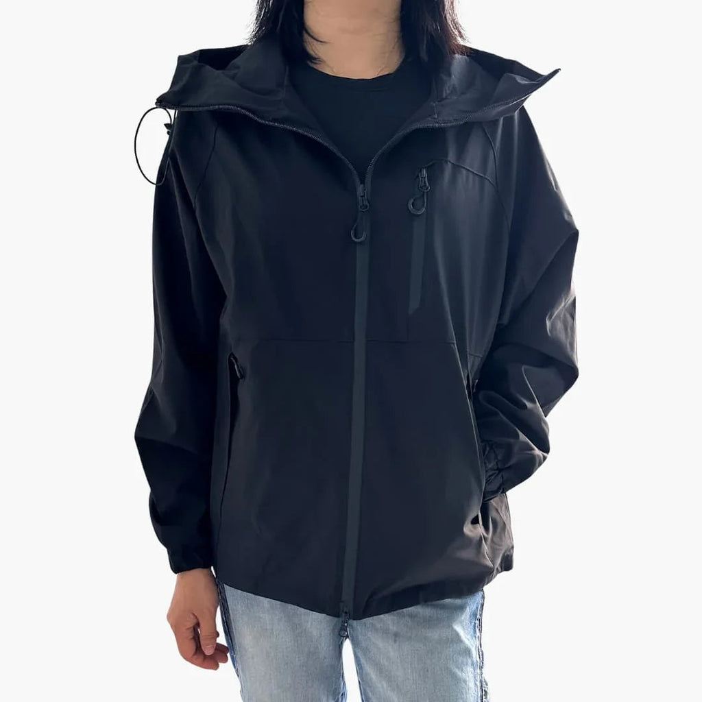 Giacca da donna con cappuccio e tasche con cerniera