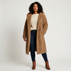 Cappotto Teddy con cappuccio da donna di Amy e chiusura con bottoni