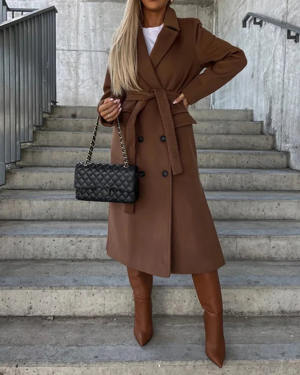 Cappotto invernale classico in lana | Design con cintura a doppio petto