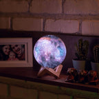 Lampada lunare 3D con 16 colori e supporto in legno