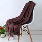 Sciarpa da donna calda e accogliente: frange lunghe, cashmere, invernale