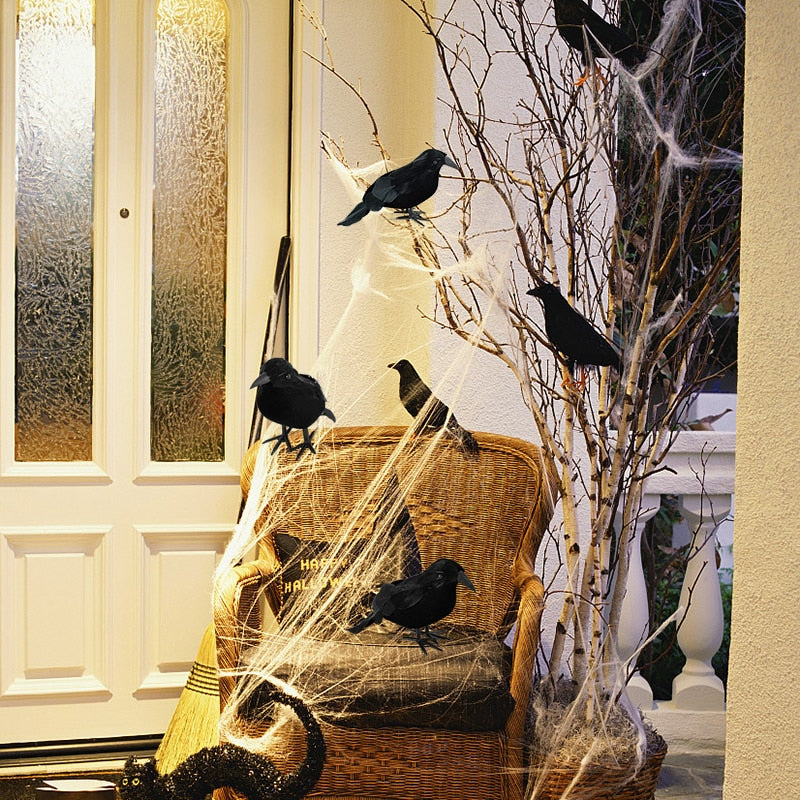 Decorazione per la casa di Halloween con corvo nero