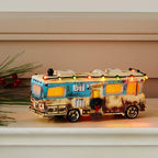 Decorazioni per il desktop della casa di Natale in miniatura