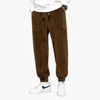 Pantaloni da jogging da uomo in velluto a coste con coulisse e tasche laterali