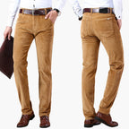 Pantaloni da uomo in velluto a coste con cintura e gambe dritte