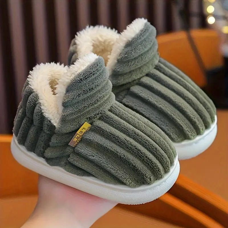 Pantofole ultra morbide e calde per tutta la famiglia JubCozy