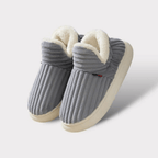 Pantofole ultra morbide e calde per tutta la famiglia JubCozy
