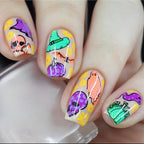 Design creativo per unghie di Halloween