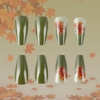 Nail art press-on a tema foglie autunnali