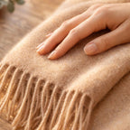Sciarpa elegante da donna realizzata in morbido cashmere