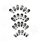 Nail art a tema invernale innevato