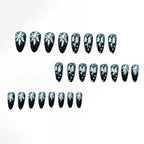 Nail art a tema invernale innevato