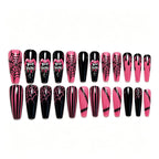 Nail art creativa con disegni di Halloween