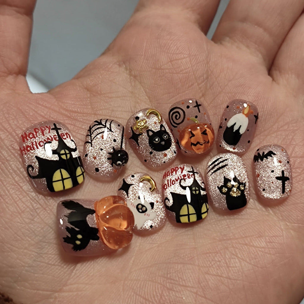 Set creativo per nail art a pressione a tema Halloween