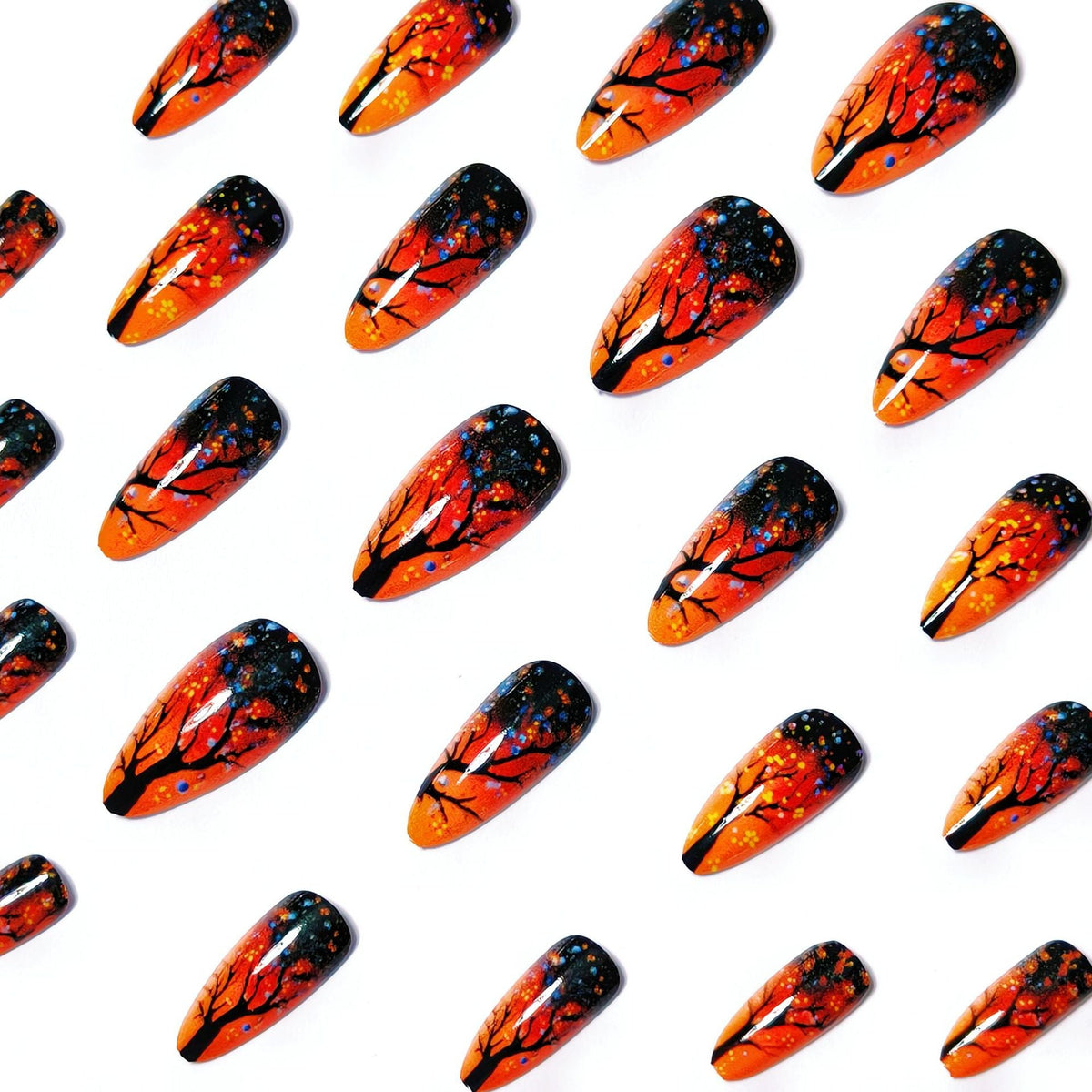 Nail art artistica per boschetto autunnale