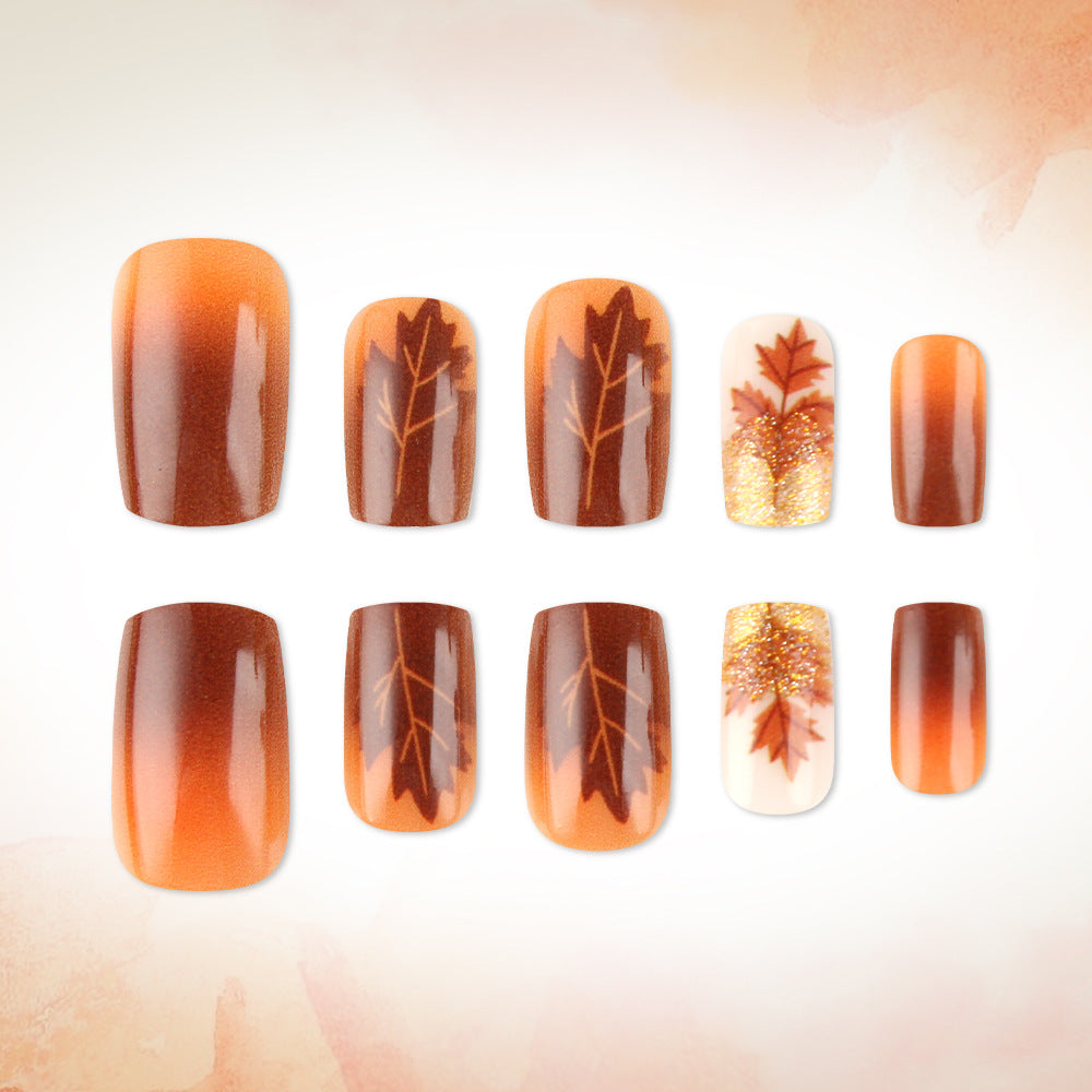 Set di design per nail art a tema autunnale