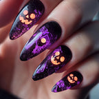 Design artistico per unghie a tema Halloween