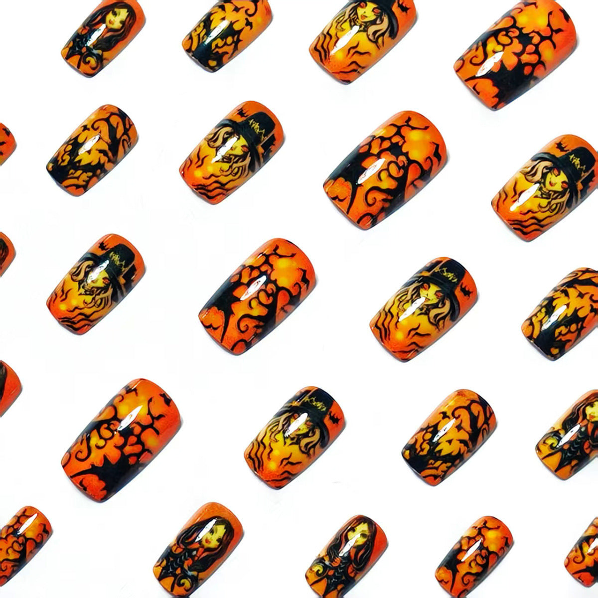Nail art artistica ispirata ad Halloween