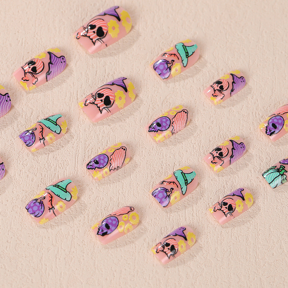 Design creativo per unghie di Halloween
