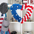 Ghirlanda unisex con pompon patriottico per porta d'ingresso e decorazioni a stella